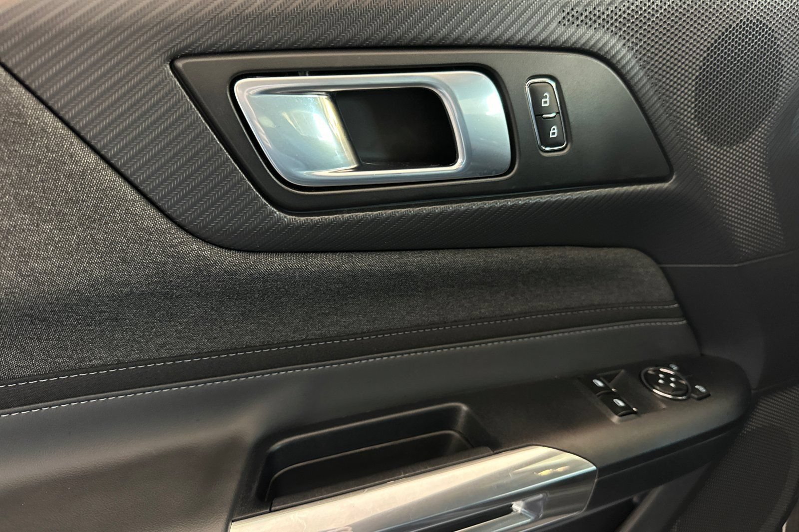 Certified 2024 Ford Mustang GT RWD image 10
