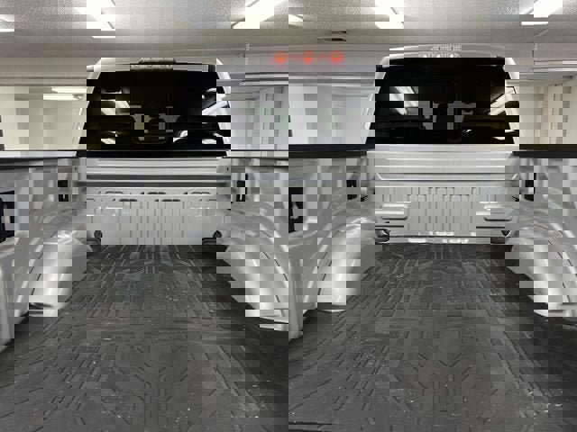 Used 2018 Ford F150 Raptor w/ Equipment Group 802A Luxury image 26