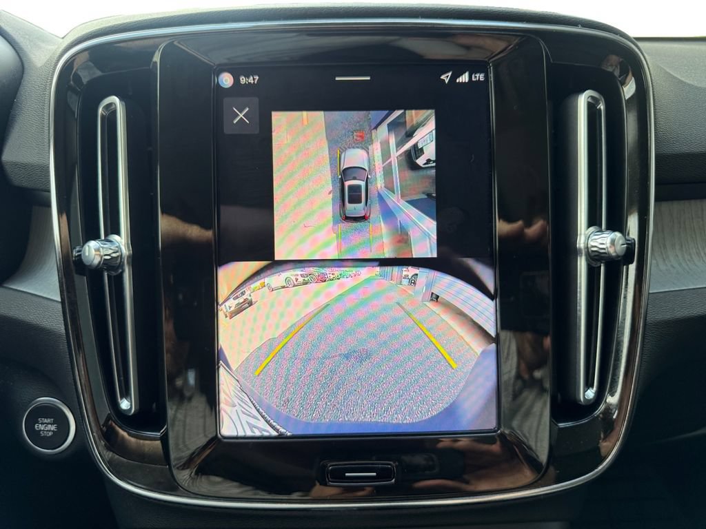Used 2026 Volvo XC40 B5 Plus AWD/4WD image 20