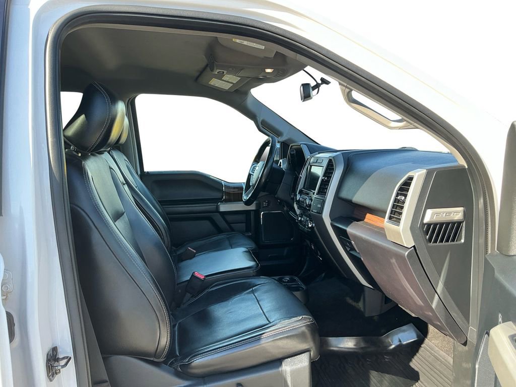 Used 2017 Ford F150 Lariat image 22