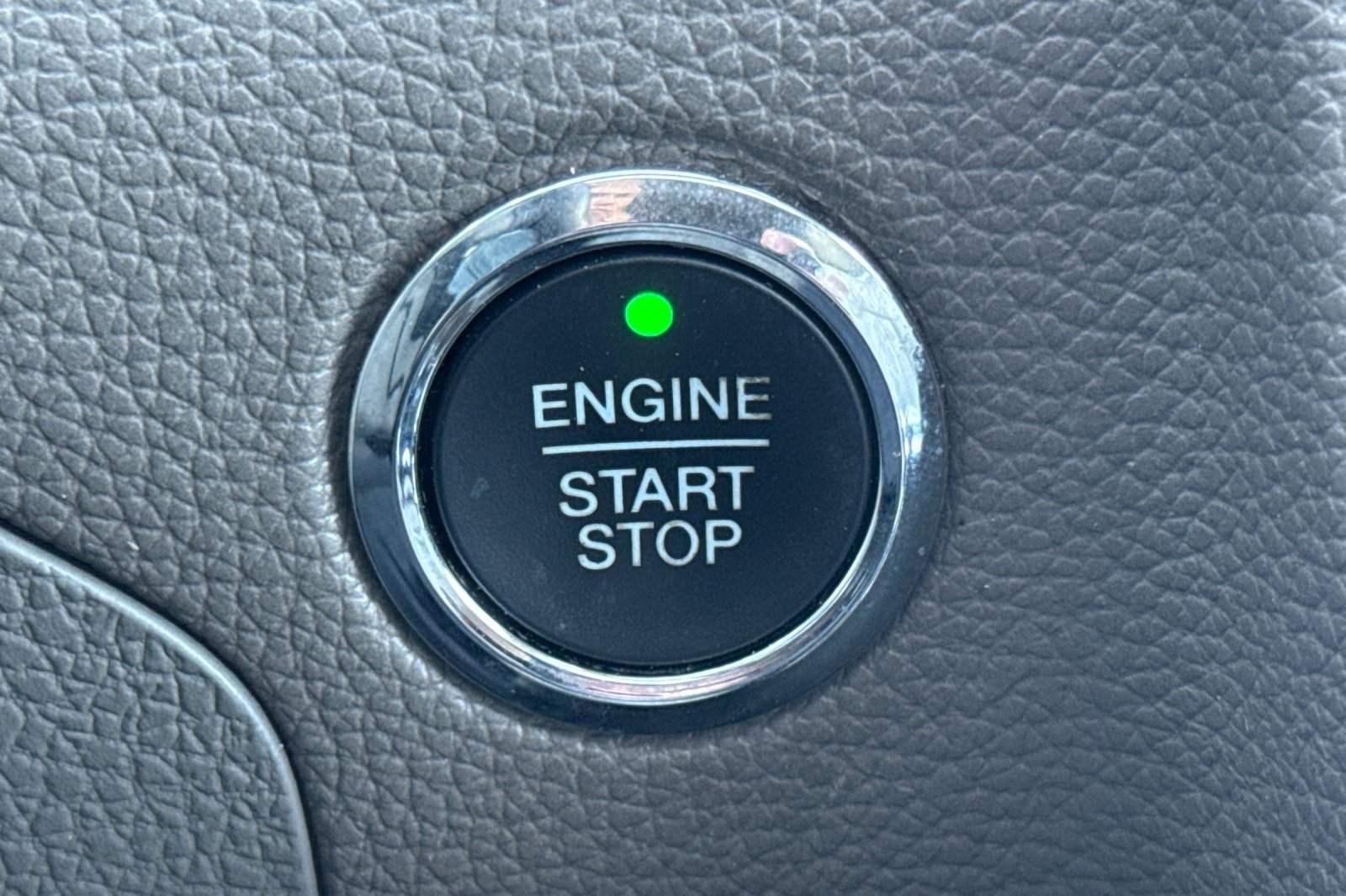 Used 2017 Lincoln Navigator Select image 27