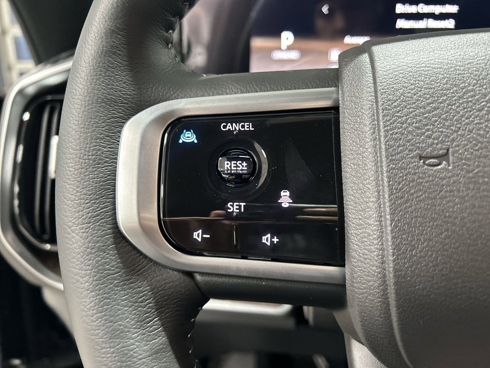 New 2026 Nissan Armada SL w/ Captain's Chari Seat Package image 19