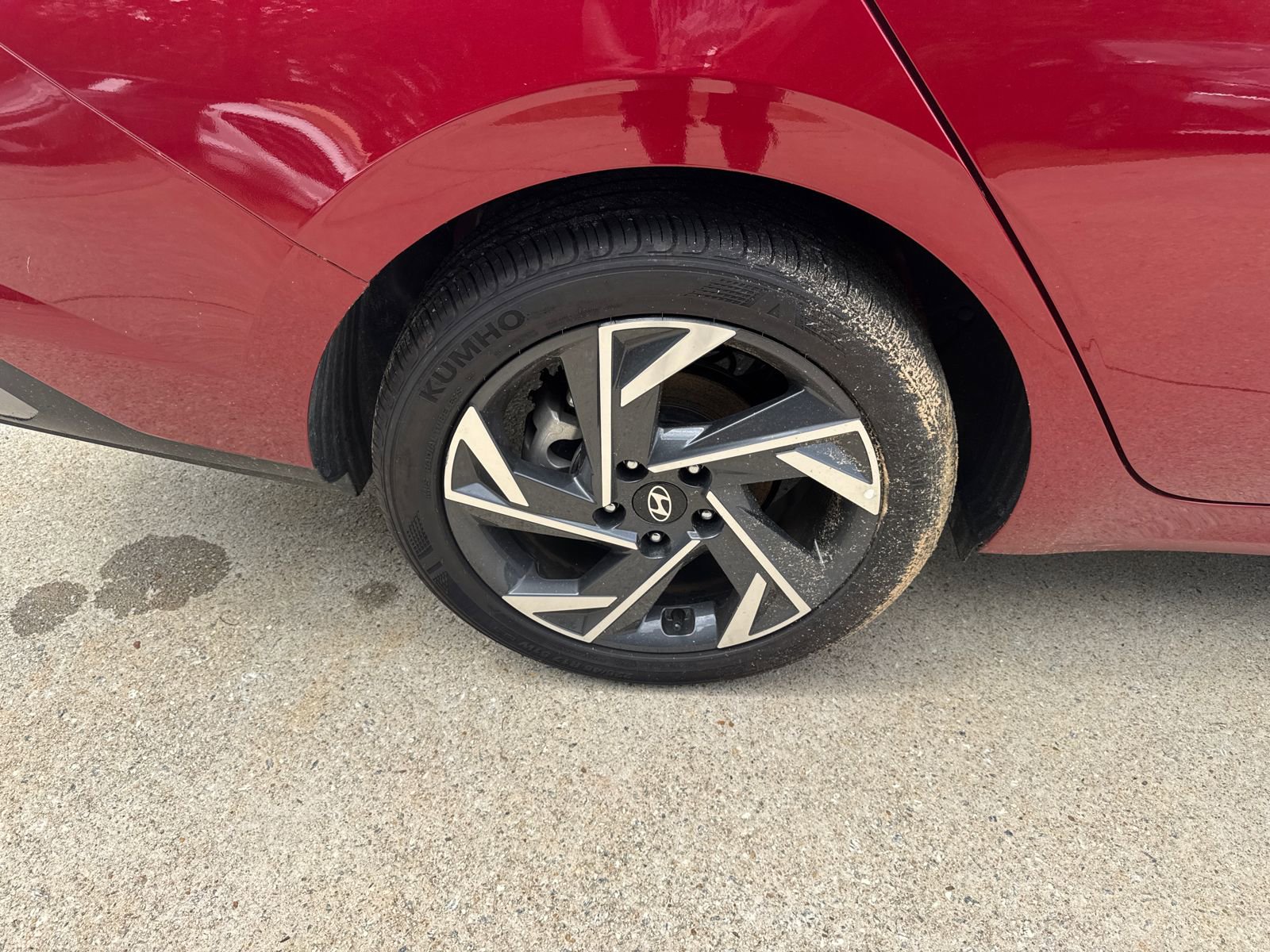 Certified 2025 Hyundai Elantra Sport FWD image 17