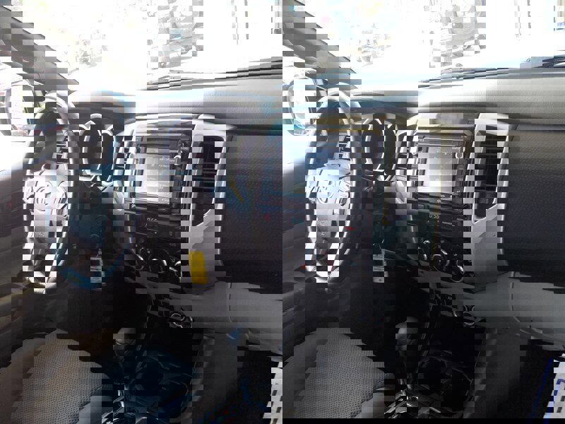 Used 2014 Toyota Tacoma PreRunner w/ TRD Off-Road Package RWD image 19