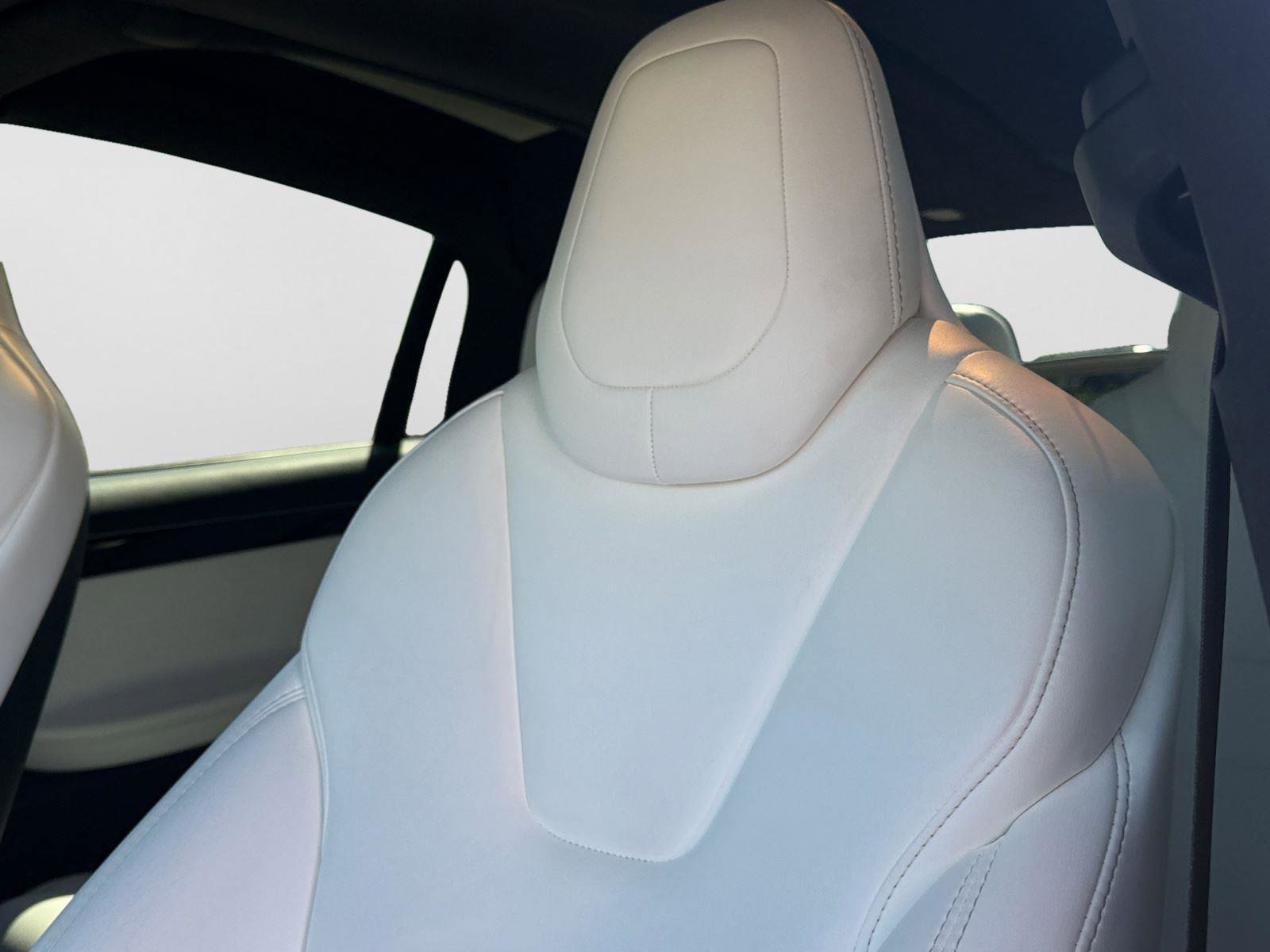 Used 2018 Tesla Model X 100D AWD/4WD image 39
