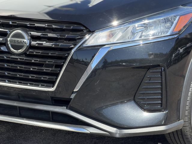 Used 2021 Nissan Kicks S image 7