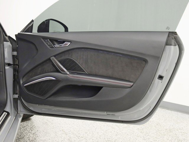 Used 2021 Audi TT RS image 31