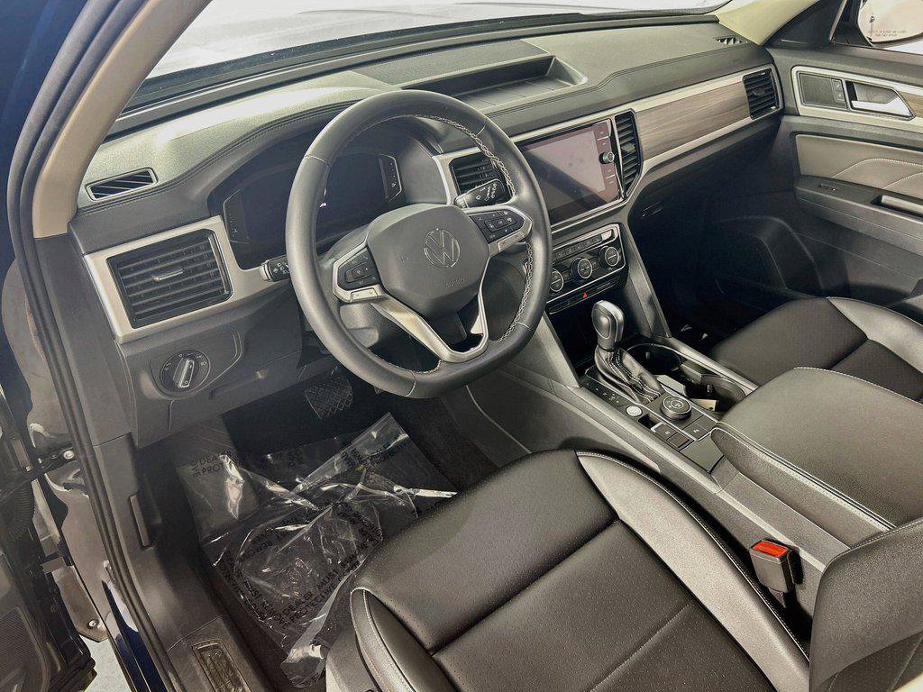 Used 2022 Volkswagen Atlas SEL AWD/4WD image 9