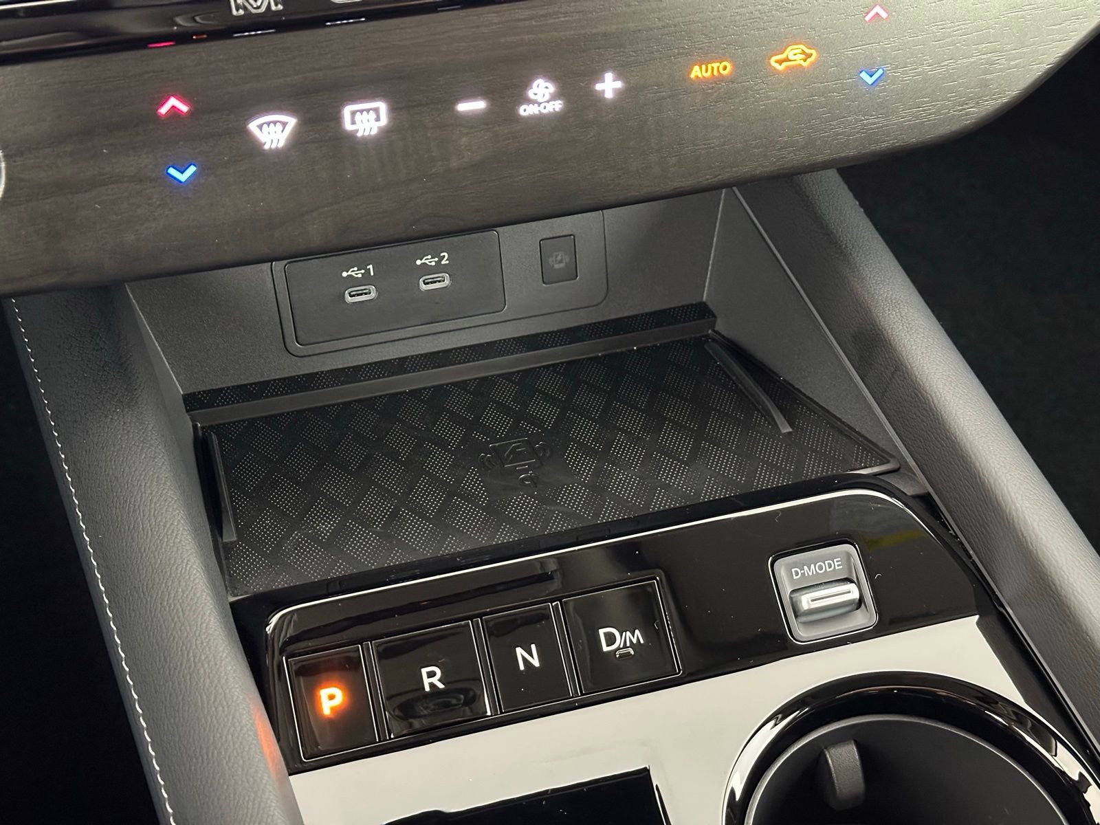 Used 2025 Nissan Murano SV image 17