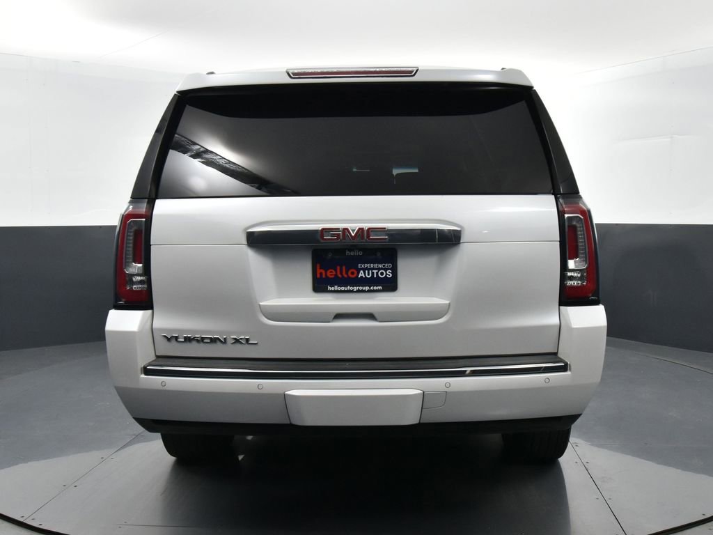 Used 2019 GMC Yukon XL Denali w/ Denali Ultimate Package image 38