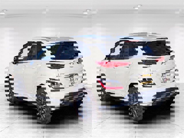 Certified 2023 Hyundai Kona SE image 5