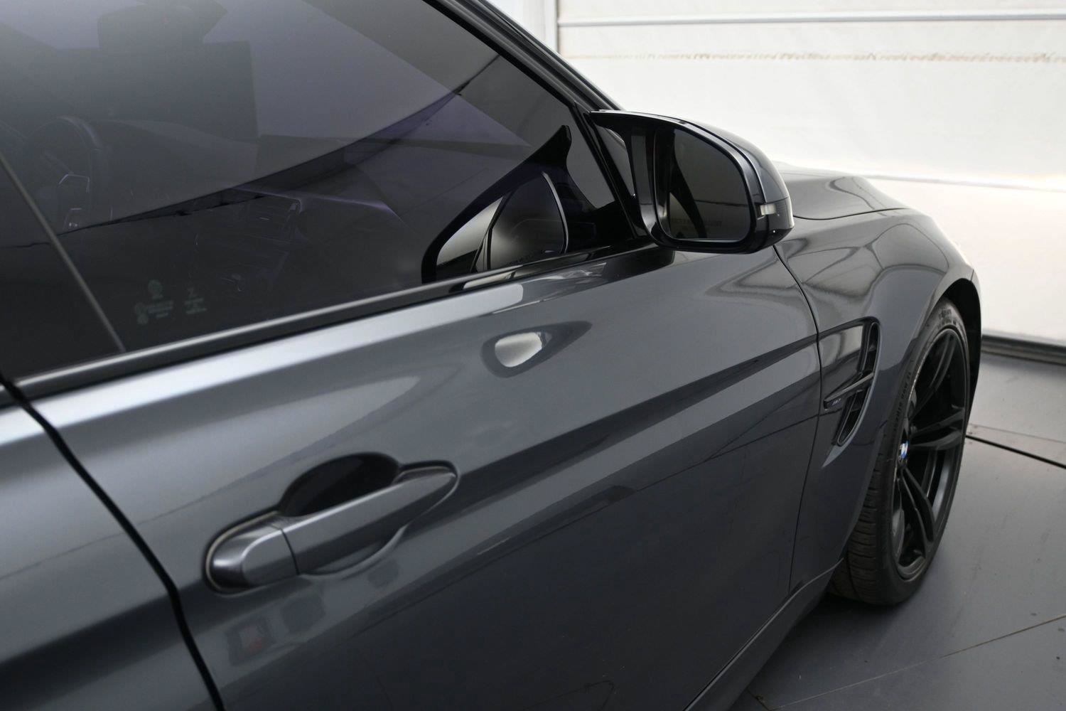Used 2017 BMW M3 RWD image 13