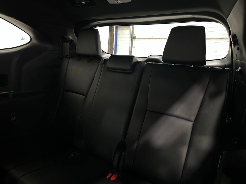Used 2025 Toyota Highlander XSE image 53