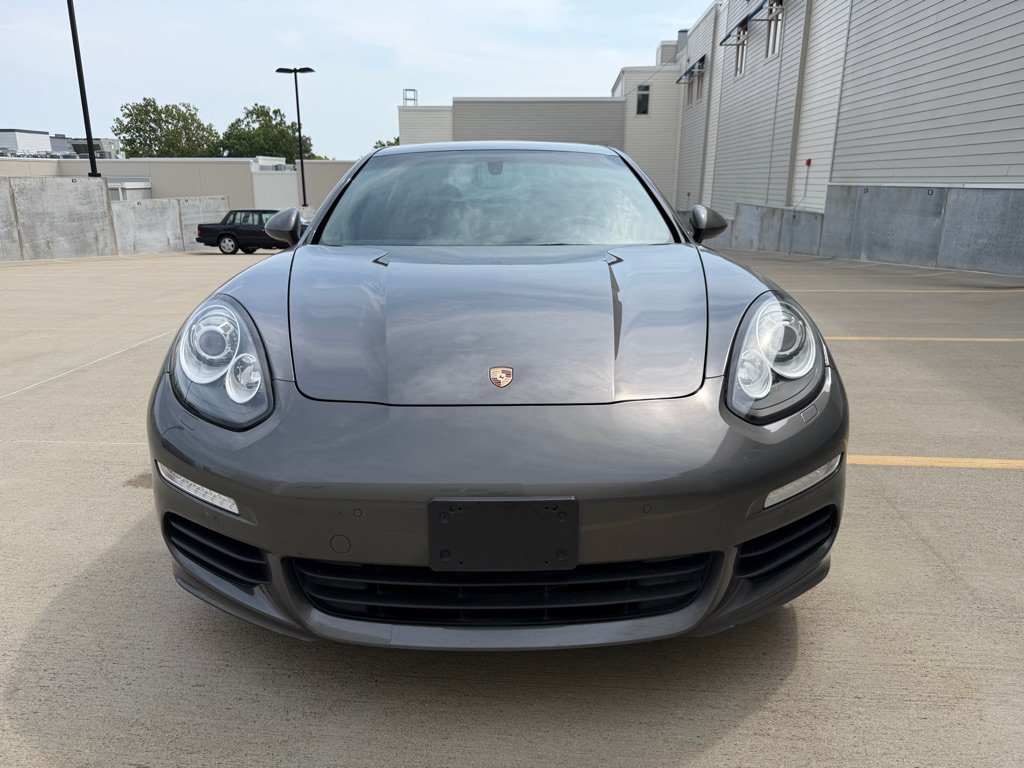Used 2016 Porsche Panamera Edition w/ Premium Package Plus RWD image 2