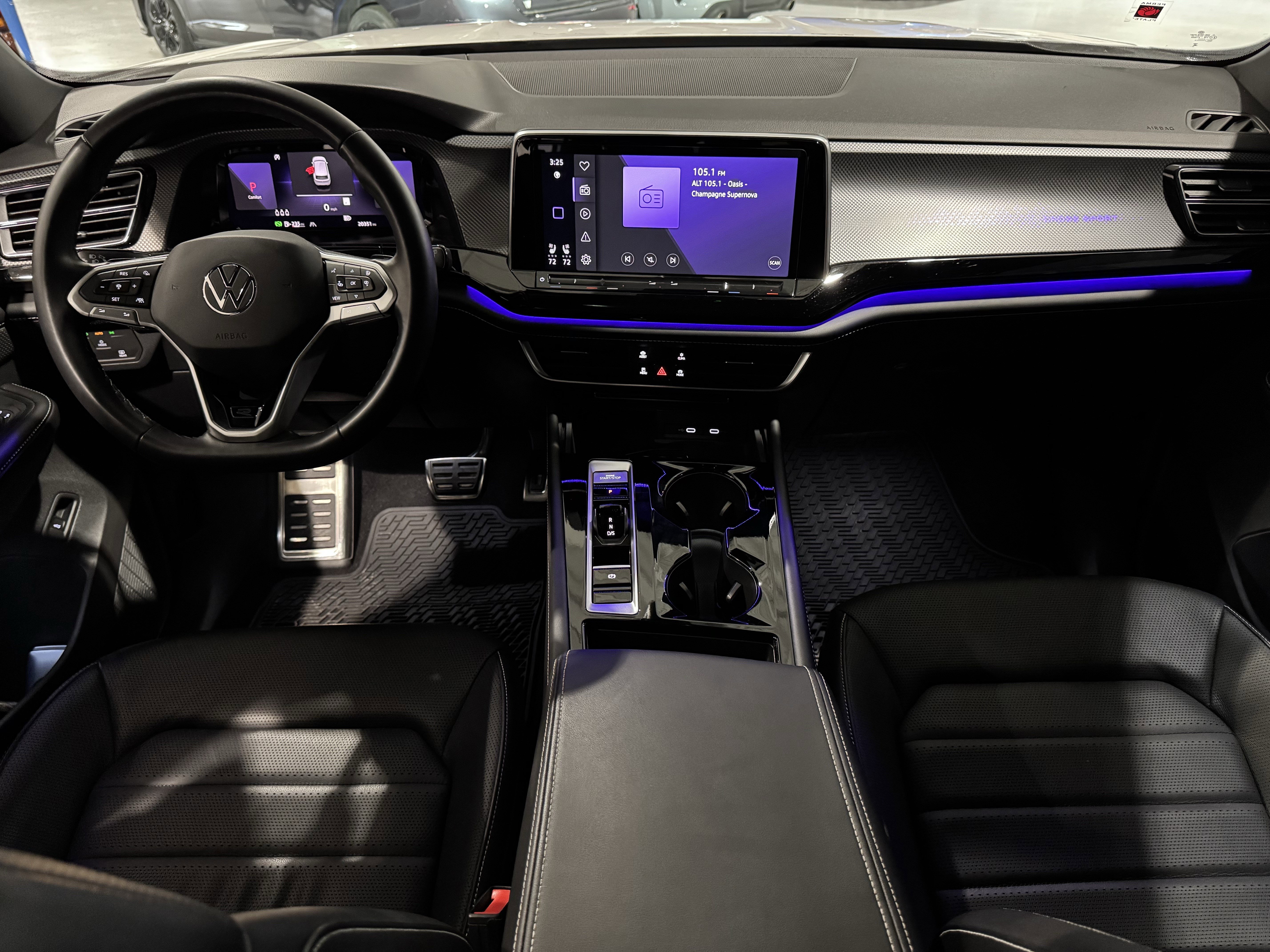 Used 2024 Volkswagen Atlas Cross Sport SEL R-Line image 22