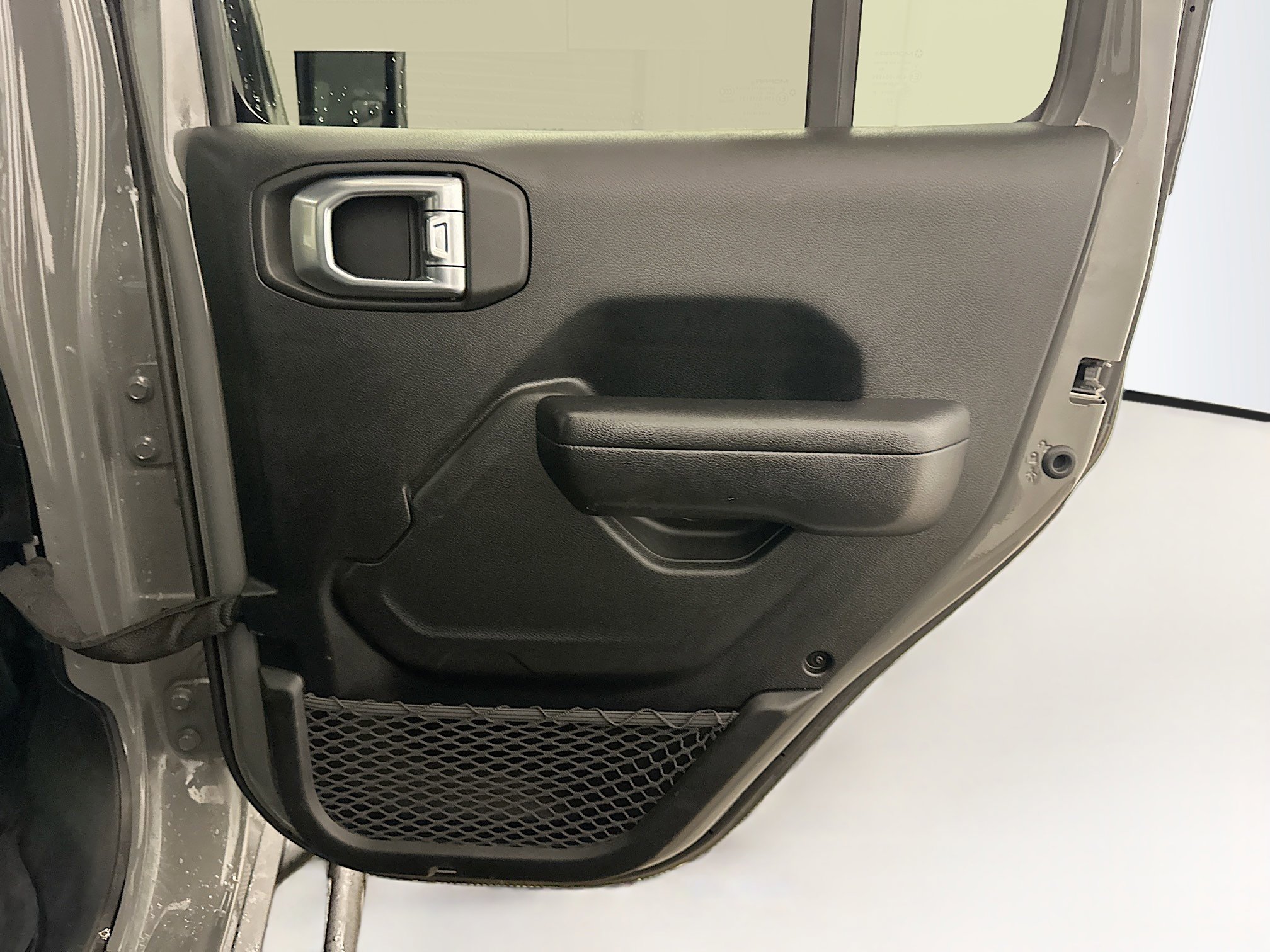 Used 2021 Jeep Gladiator Mojave w/ Cold Weather Group image 30