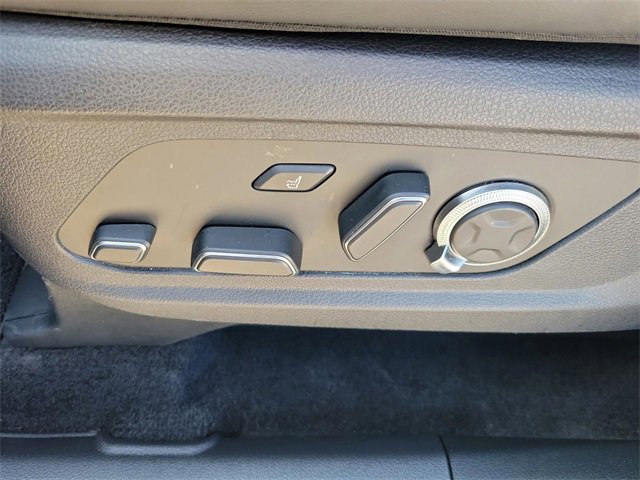 Used 2024 Hyundai Palisade Calligraphy image 11