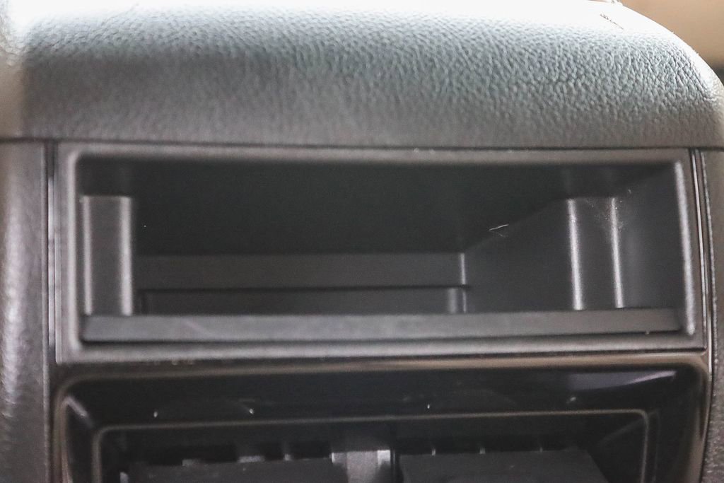 Used 2023 Jeep Grand Cherokee 4WD 4xe image 23