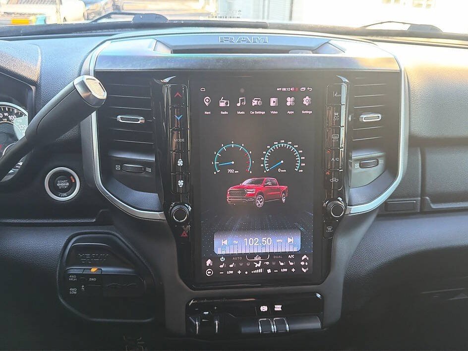 Used 2021 RAM 2500 Big Horn w/ Level 1 Equipment Group AWD/4WD image 10