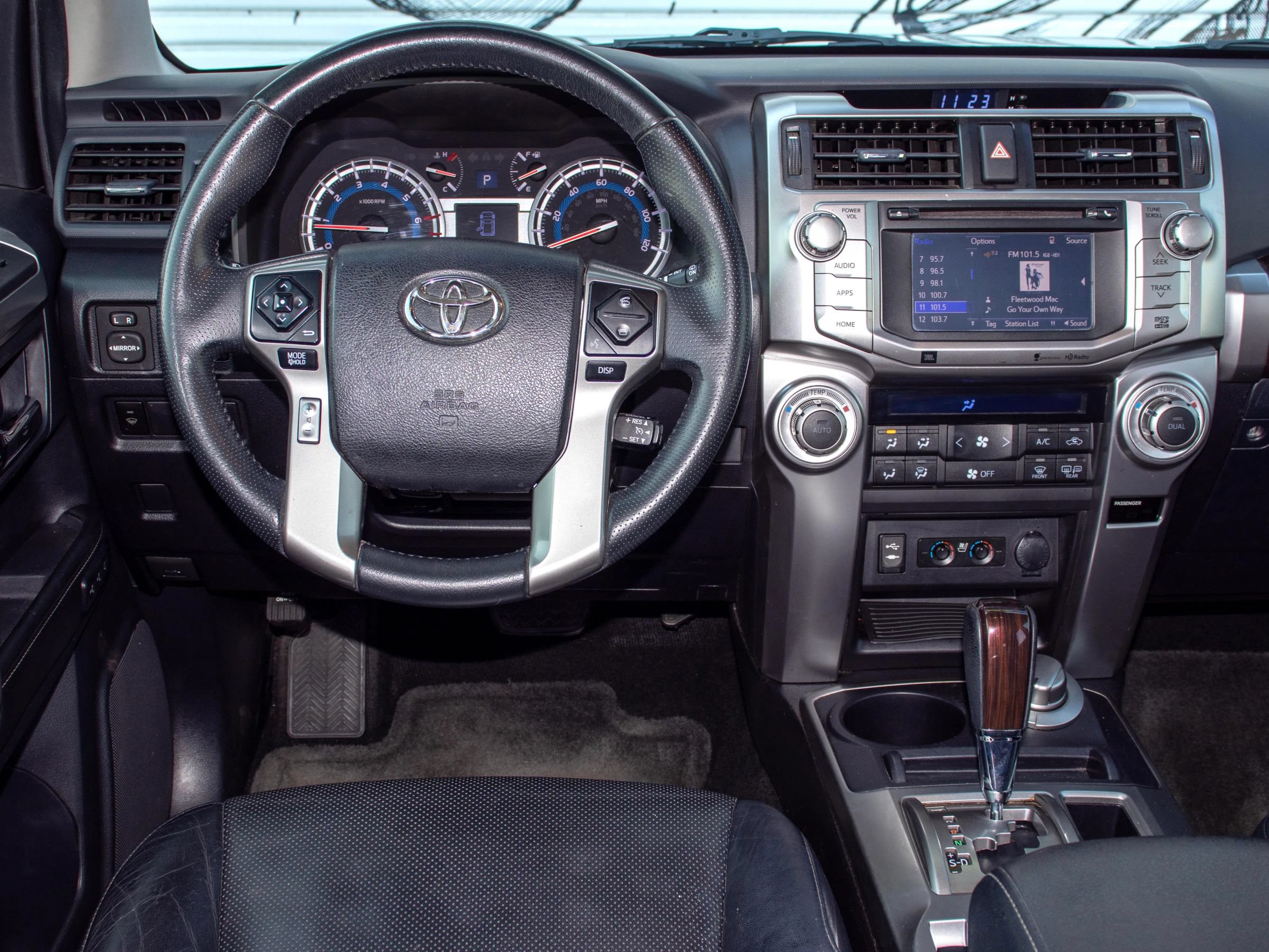 Used 2014 Toyota 4Runner Limited AWD/4WD image 13