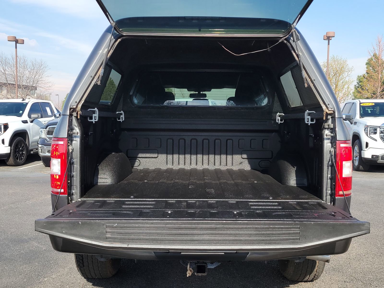Used 2019 Ford F150 XLT w/ Equipment Group 301A Mid image 12