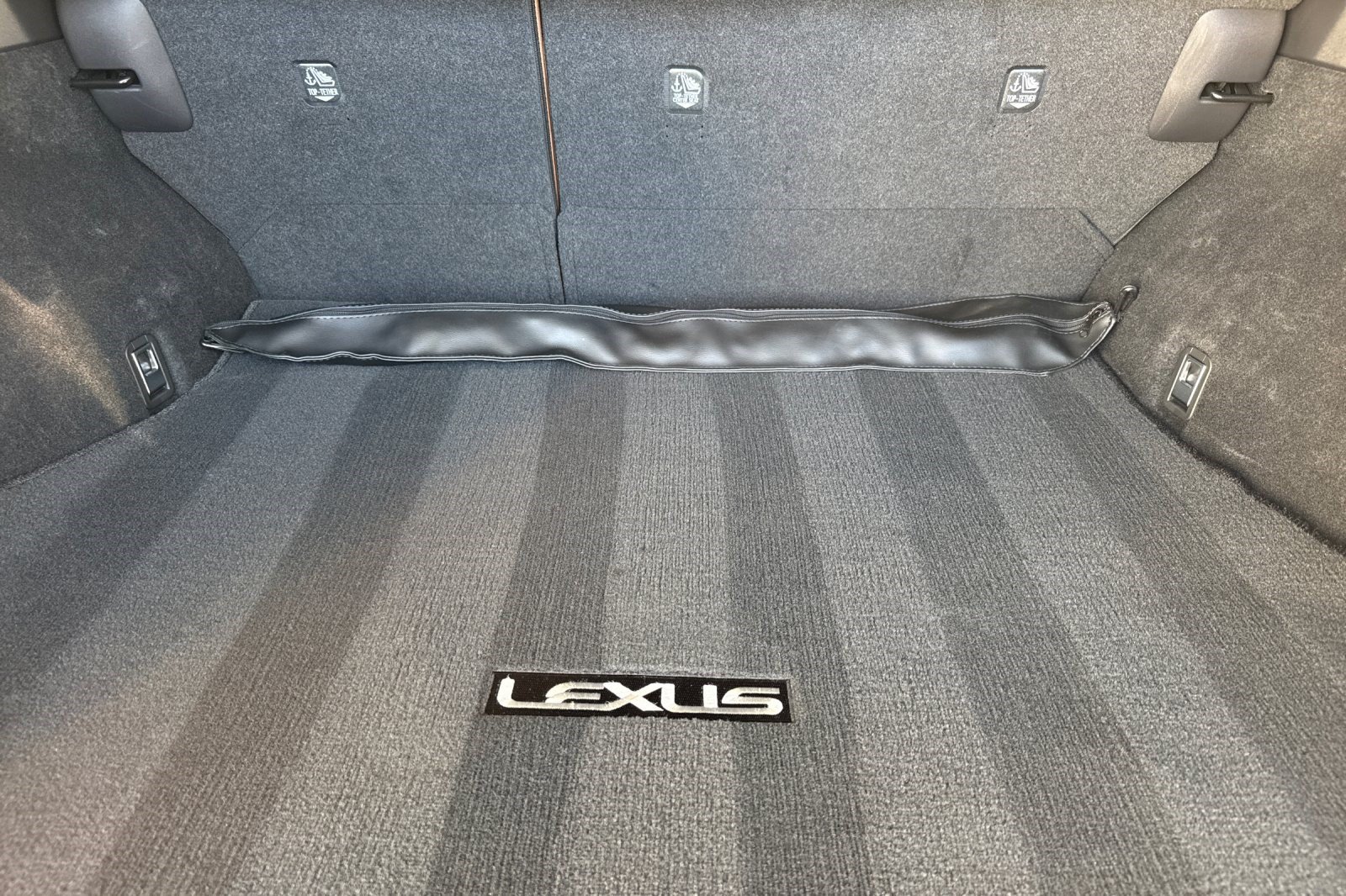 Certified 2023 Lexus RZ 450e Premium w/ Technology Package AWD/4WD image 19
