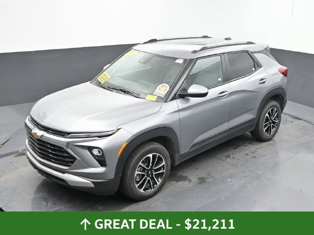 Used 2025 Chevrolet TrailBlazer LT AWD/4WD image 41