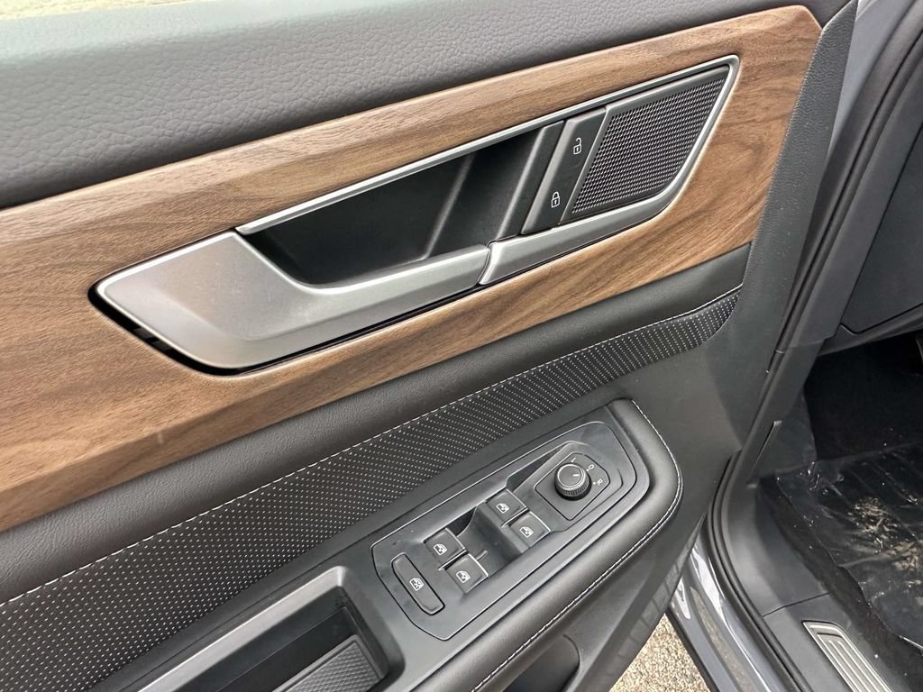 New 2026 Volkswagen Atlas SE AWD/4WD image 12