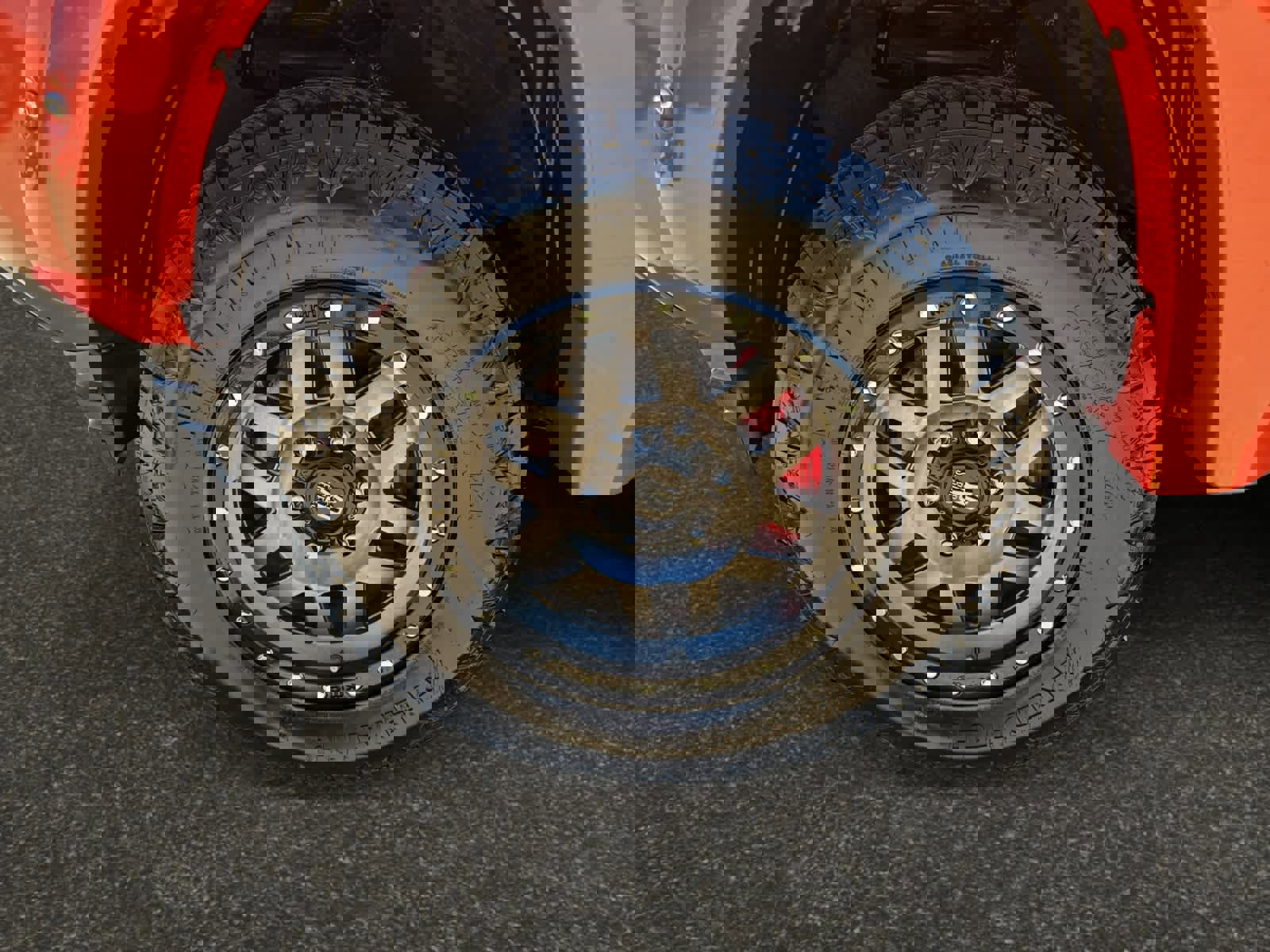 Used 2017 Toyota Tacoma SR5 w/ Tow Package image 14