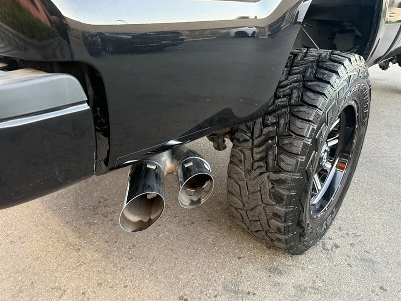 Used 2015 Ford F250 Platinum w/ FX4 Off-Road Package AWD/4WD image 22
