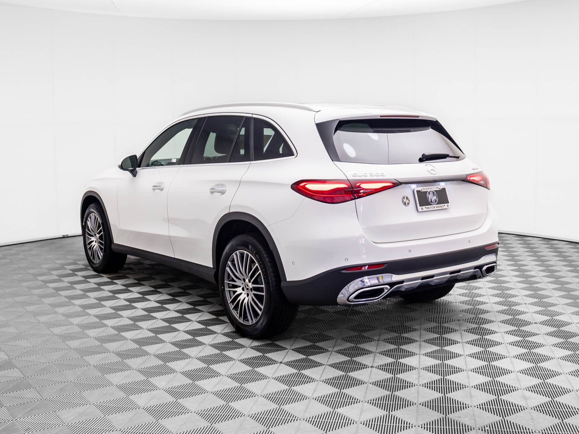 New 2026 Mercedes-Benz GLC 300 4MATIC image 3