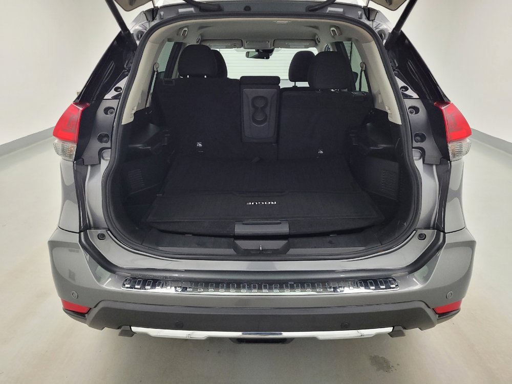 Used 2019 Nissan Rogue SV AWD/4WD image 29