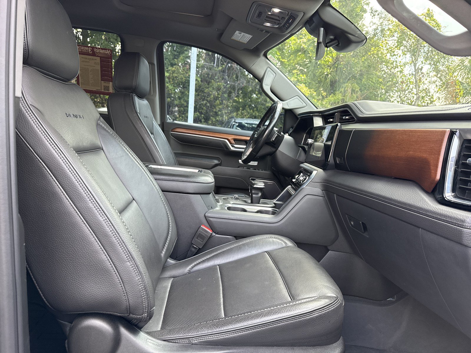 Used 2022 GMC Sierra 1500 Denali AWD/4WD image 38