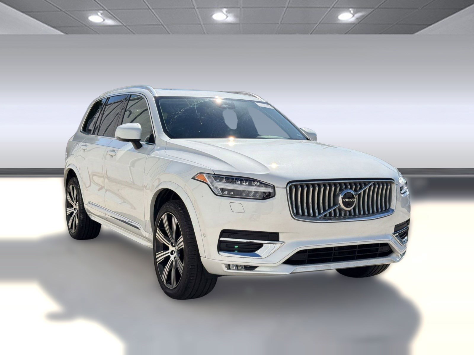 Used 2024 Volvo XC90 B6 Plus w/ Protection Package Premier AWD/4WD image 7