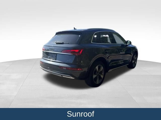 Used 2023 Audi Q5 Prestige w/ Prestige Package AWD/4WD image 9
