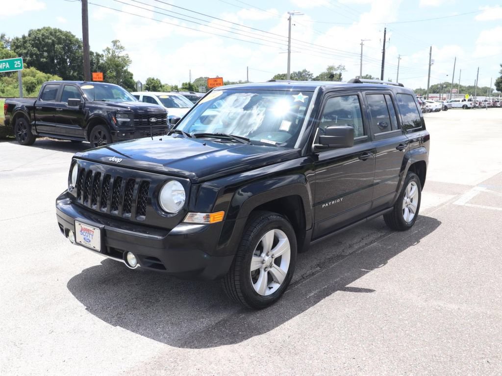 Used 2014 Jeep Patriot Limited AWD/4WD image 5