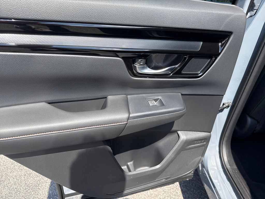 Certified 2024 Honda CR-V Sport Touring image 18