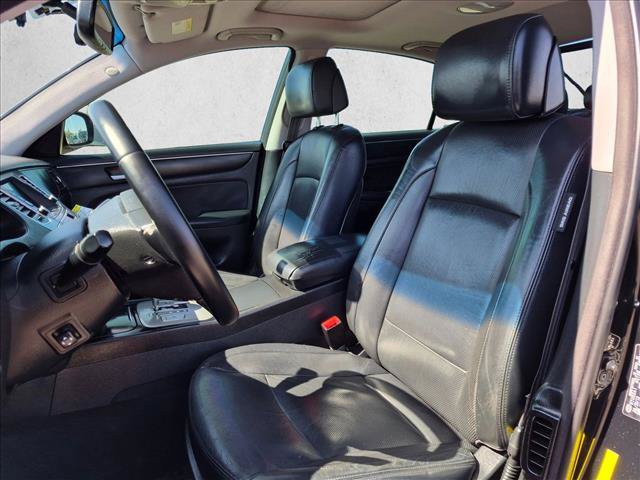 Used 2013 Hyundai Genesis 3.8 w/ Premium Pkg RWD image 22