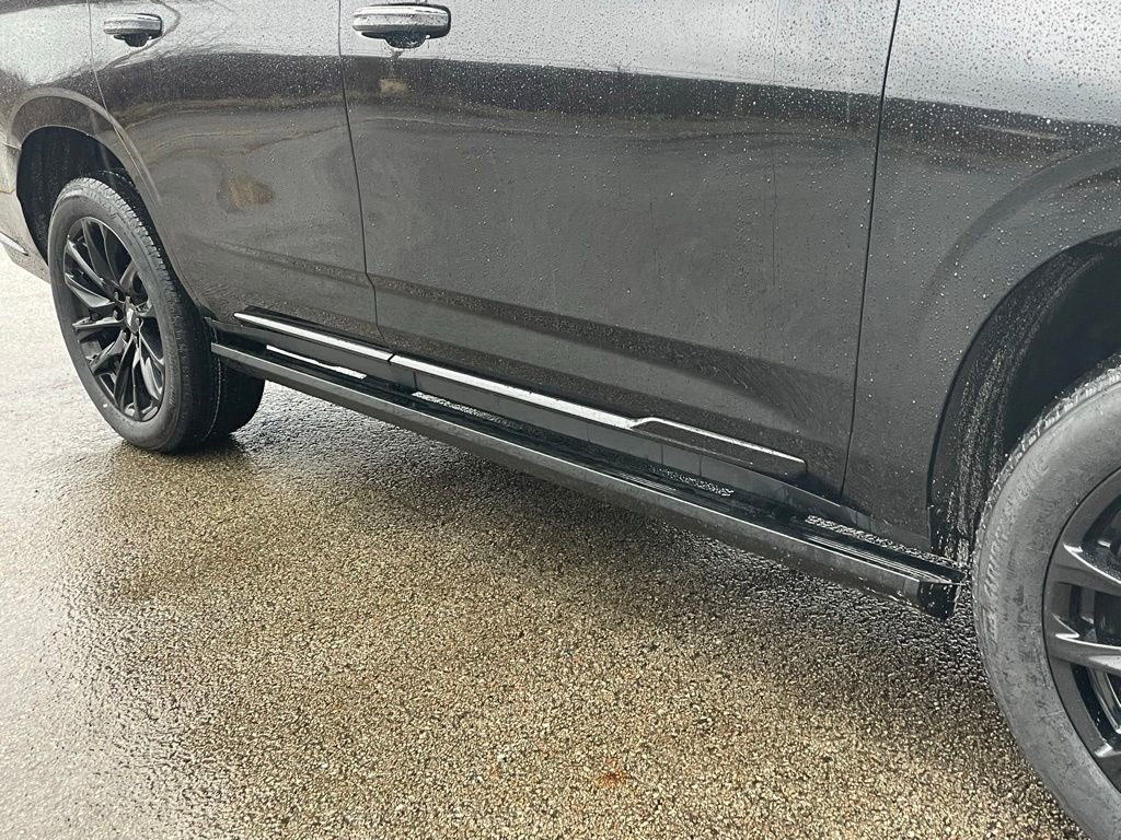 Certified 2022 Cadillac Escalade Sport Platinum w/ LPO, ONYX Package image 10