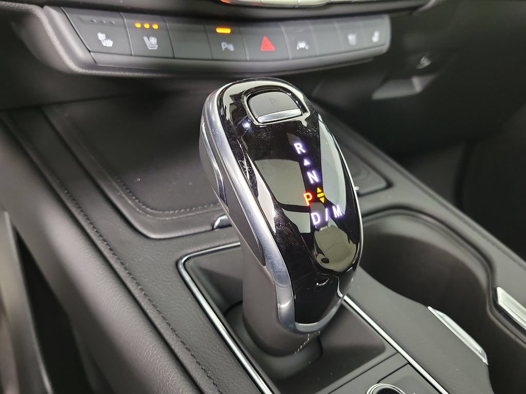 Certified 2022 Cadillac XT4 Sport FWD image 30
