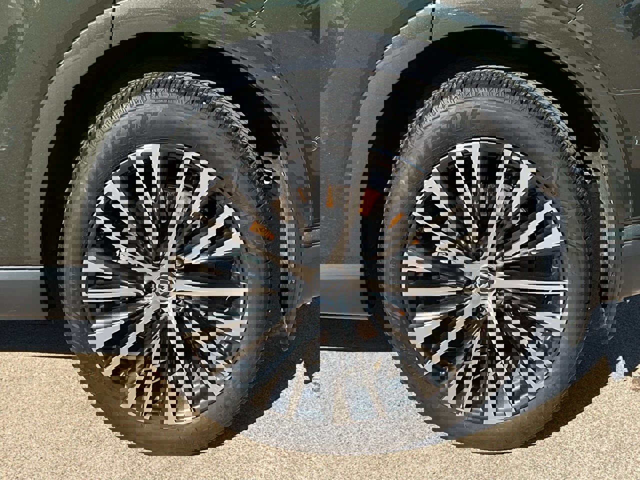 Used 2023 Lexus RX 350 Premium Plus w/ Cold Area Package image 8