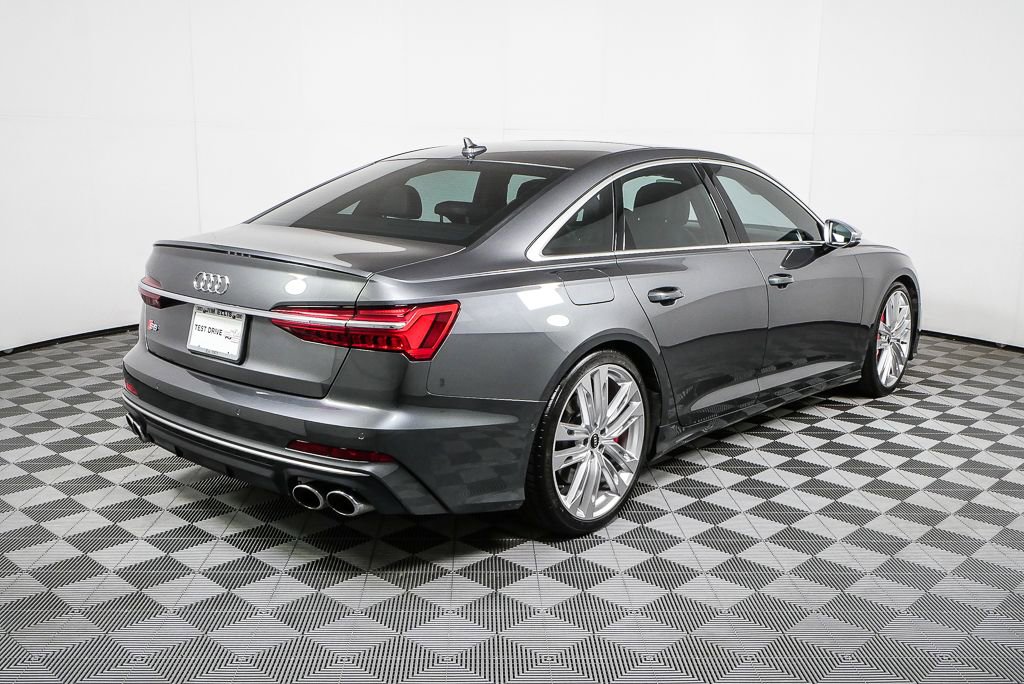 Used 2022 Audi S6 Prestige w/ Prestige Package image 3