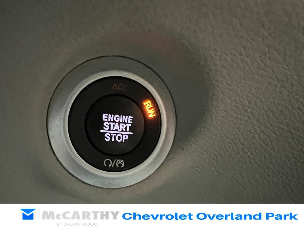 Used 2023 Chrysler Pacifica Limited image 18