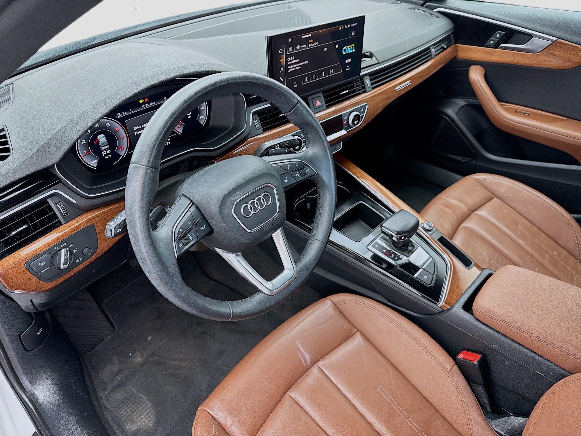Used 2023 Audi A4 2.0T Premium Plus w/ Premium Plus Package AWD/4WD image 7