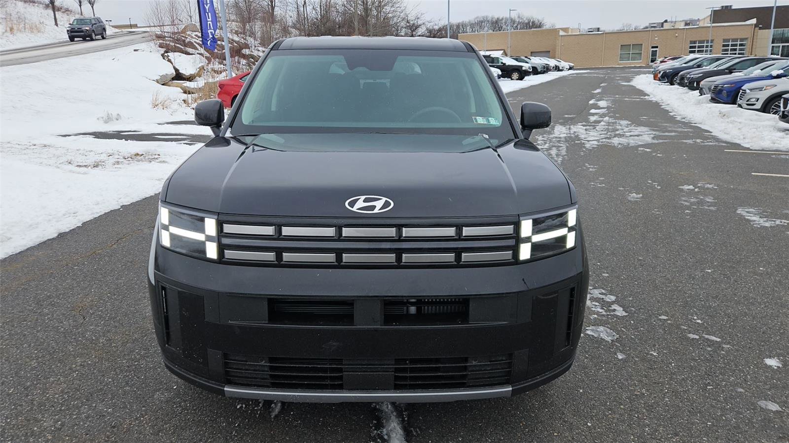 New 2026 Hyundai Santa Fe SE image 2