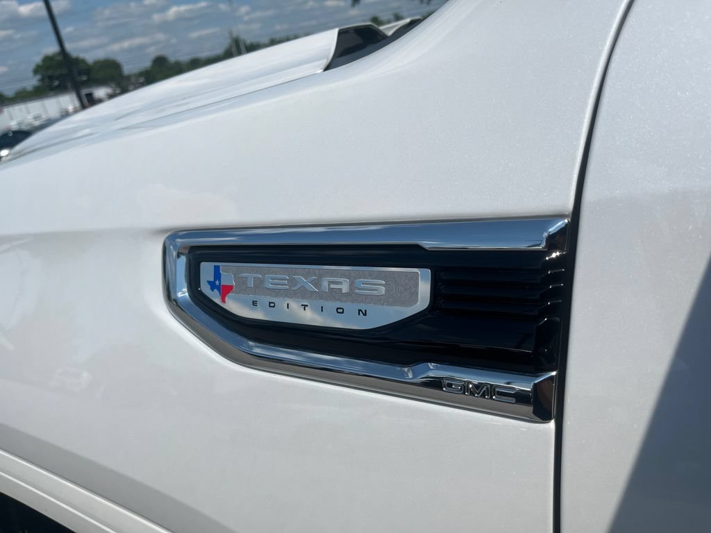Used 2022 GMC Sierra 1500 SLT AWD/4WD image 33