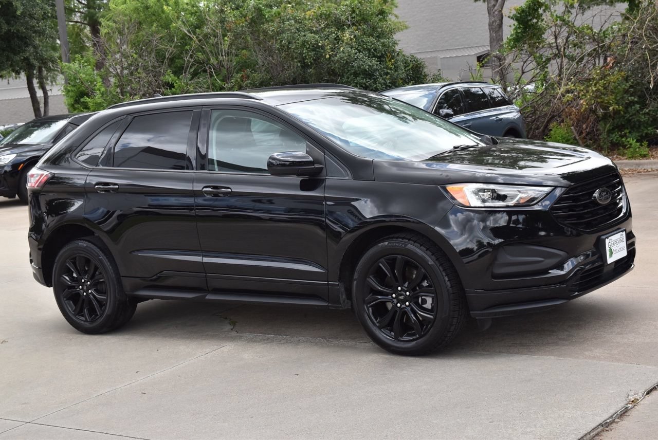 Used 2022 Ford Edge SE w/ Black Appearance Package AWD/4WD image 5