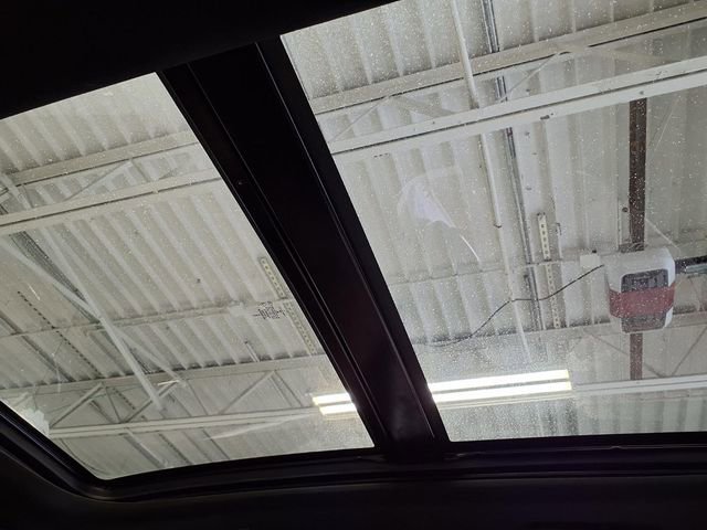 Used 2022 Lincoln Nautilus Reserve image 8