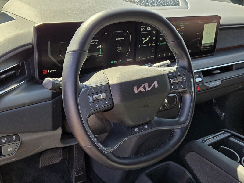 Certified 2024 Kia EV9 Land AWD/4WD image 20
