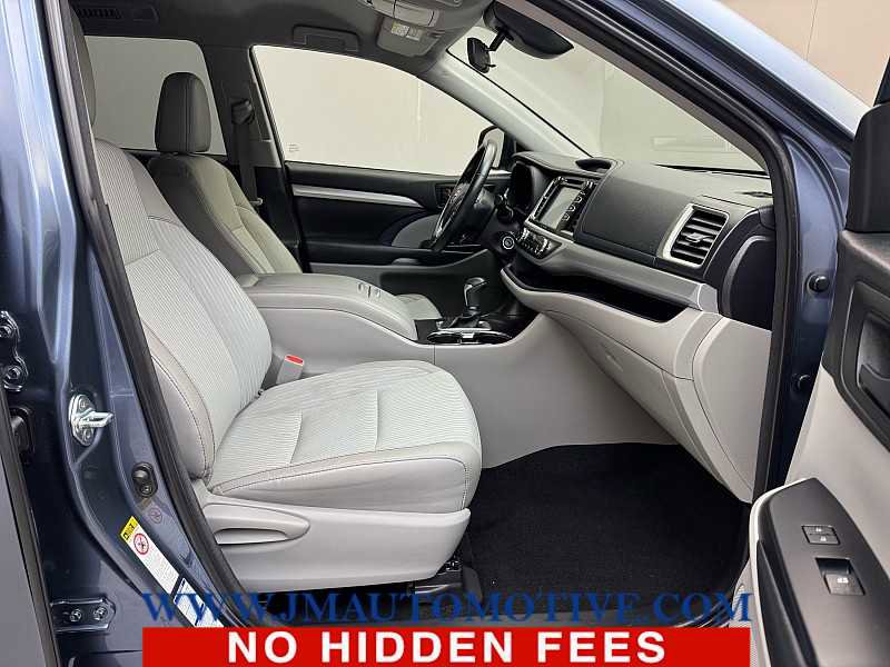 Used 2018 Toyota Highlander Plus image 21